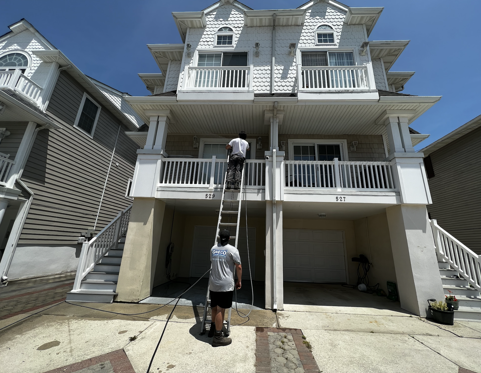 Soft Washing and Power Washing a Shore Home